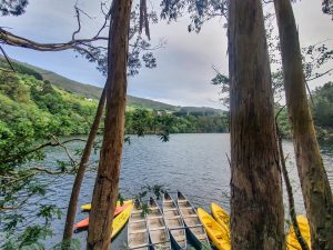Aventura en Canoa por el río Navia Serandinas canoa